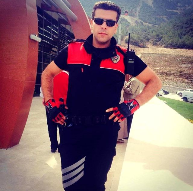 Dünya üçüncüsü olan şehit kızı, valiye söyledikleriyle kendine hayran bıraktı