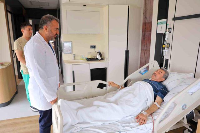 Kilo kaybı şikayetiyle gittiği hastanede şok yaşadı