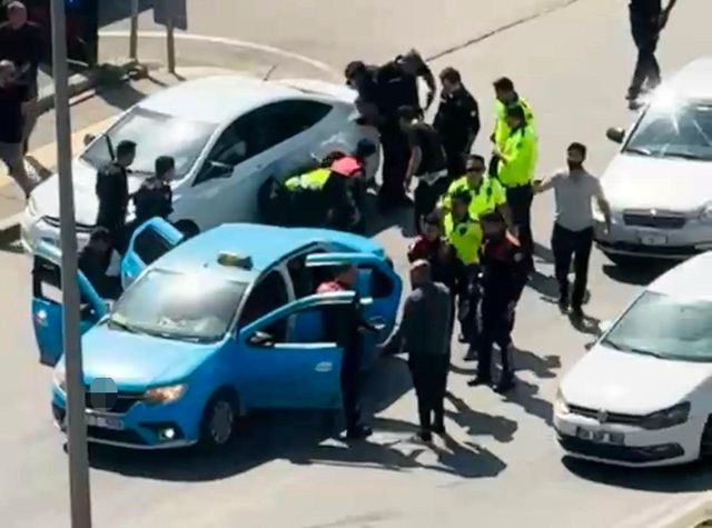 İki sevgili terör estirdi: Taksiciyi rehin alıp, polisle çatıştılar