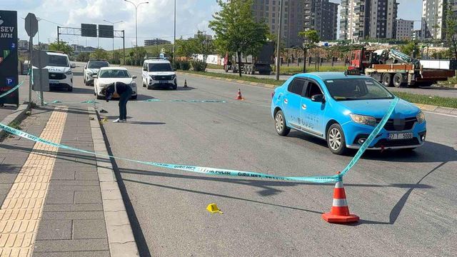 İki sevgili terör estirdi: Taksiciyi rehin alıp, polisle çatıştılar