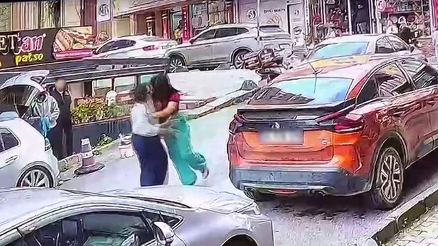 Trafikte tartıştığı kadına kafa atan fenomene unutamayacağı ceza
