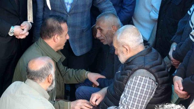 5 kişilik aile yan yana toprağa verildi! Muhtarın sözleri kahretti: Çocuklar paramparça olmuş