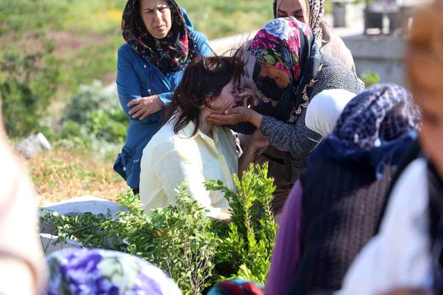 Bu nasıl baba! 3 yaşındaki Poyraz'ı parçalara ayırmış