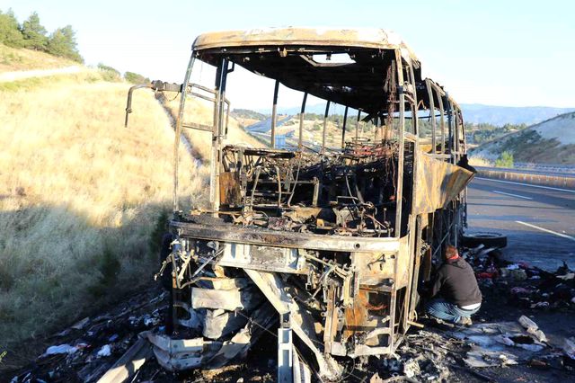 Denizli-Aydın Otoyolu'nda Otobüs Kazası: 8 Ölü, 33 Yaralı