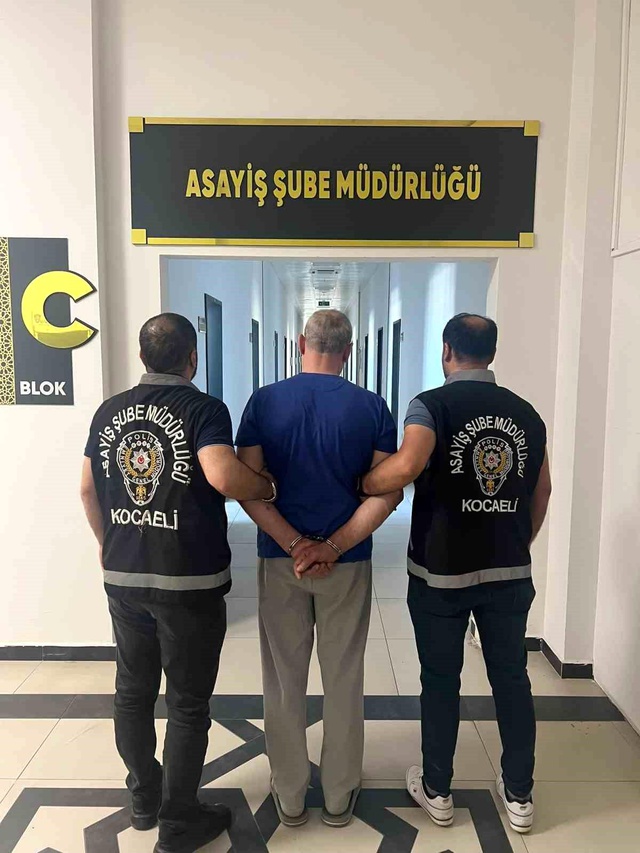 8 ayrı suçtan aranan ve 24 yıl hapis cezası bulunan firari ekmek fırınında yakalandı