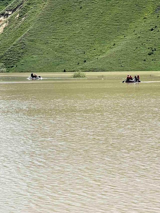 Horasan'da Kaybolan Genç İçin Arama Çalışmaları Devam Ediyor