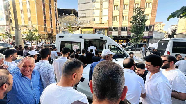 İntihara kalkışan şahsı son anda kurtardı