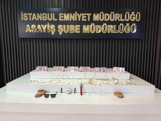 Milyonluk hırsızlıkta suç makinesi kadınlar yakalandı