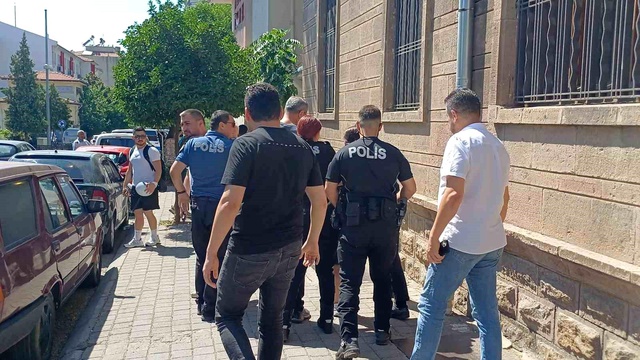 Polise küfredip tehditler savurdu: Ben bir kraliçeyim