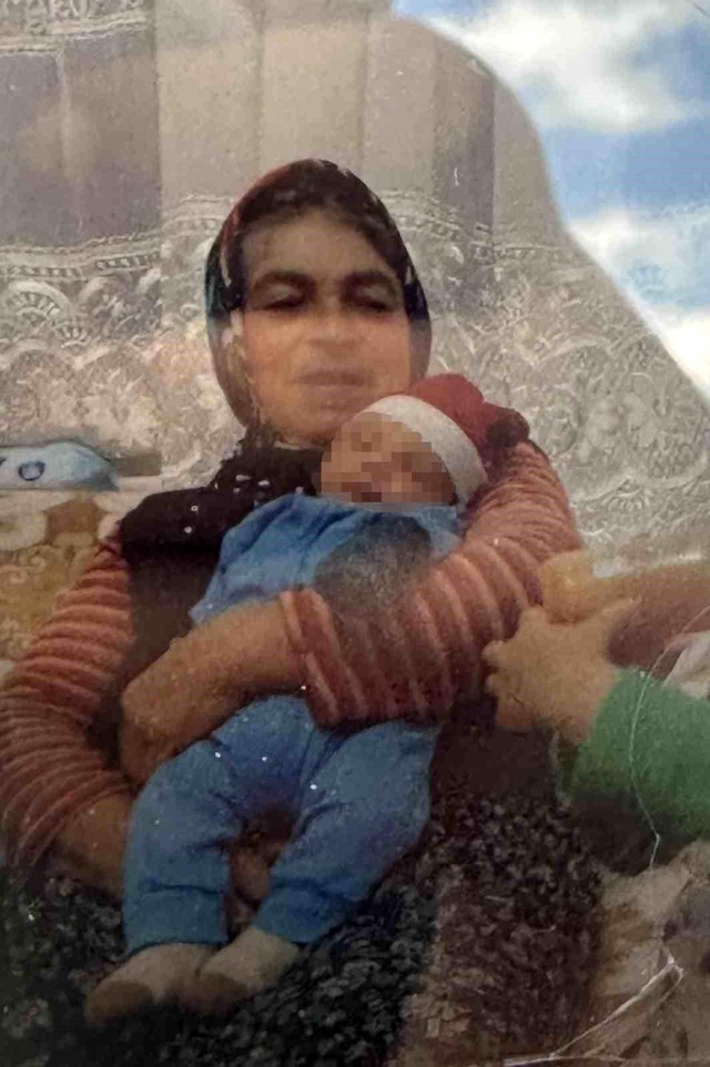 Özel kıyafetlerle defnettiler! Yaptığı hata 55 yaşındaki kadını hayattan kopardı