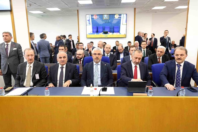 5 milyon emeklinin gözünü çevirdiği görüşmeler başladı