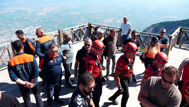 Dağın zirvesinde 15 Temmuz anması: Tarihe altın harflerle yazılan destan