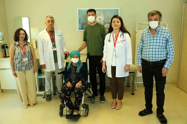 Bir hastaya can olur diye yaptığı bağış annesinin hayatını kurtardı