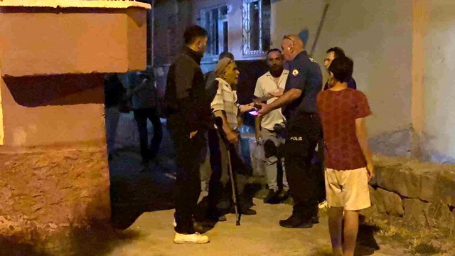 Böyle evlat olmaz olsun! Babasının tek umudunu küle çevirdi
