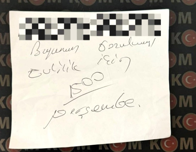 Gaziantep'te pes dedirten operasyon: Büyü ve beddua içerikli kağıtlar şok etti