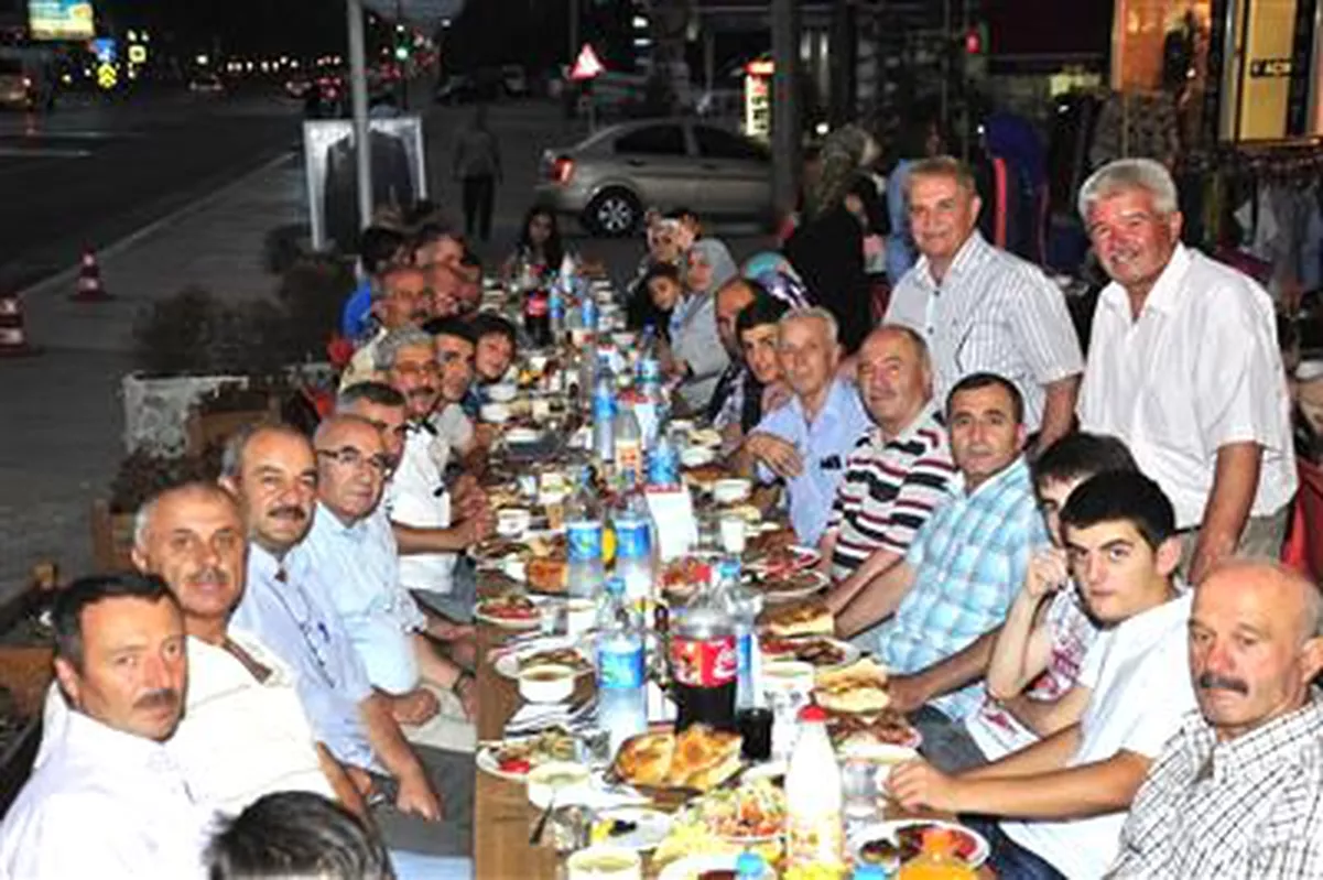 Yıldırımlı Muhtarlar İftarda Buluştu