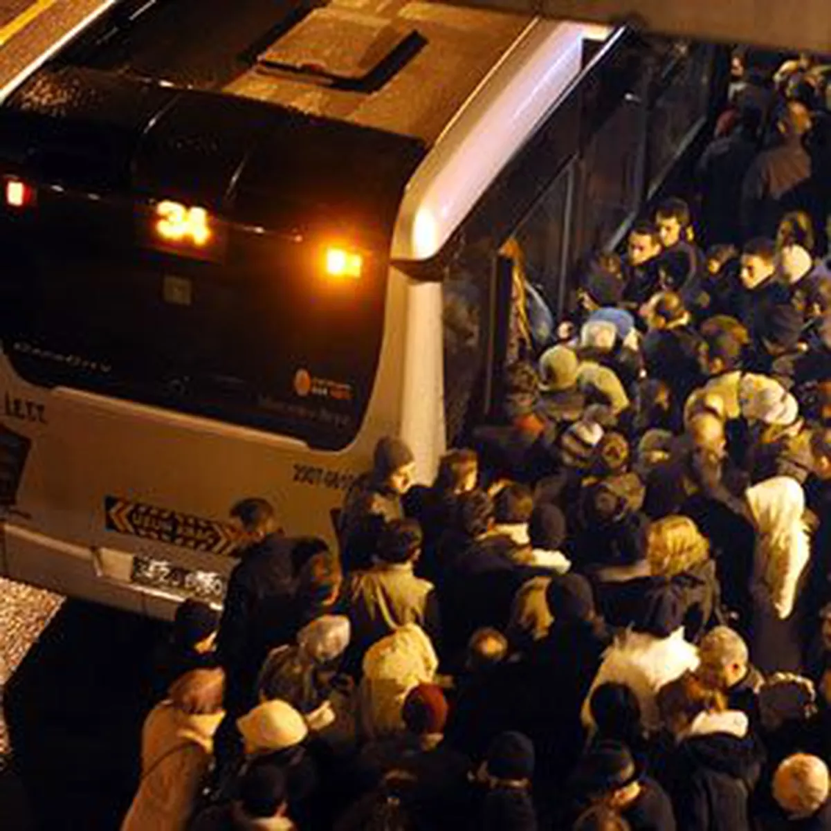 Metrobüs Kuyruğu Tarihe Karışacak
