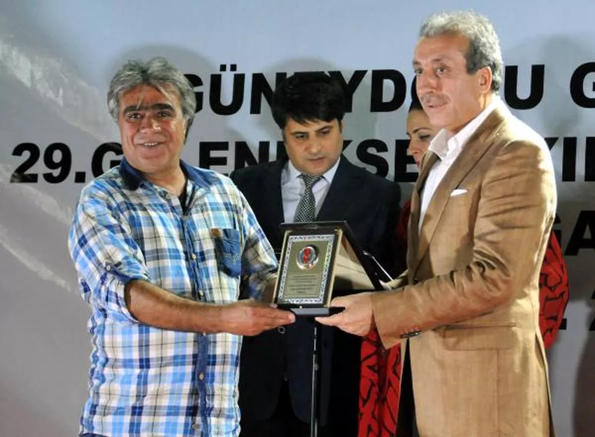 Dha\'ya Ödül