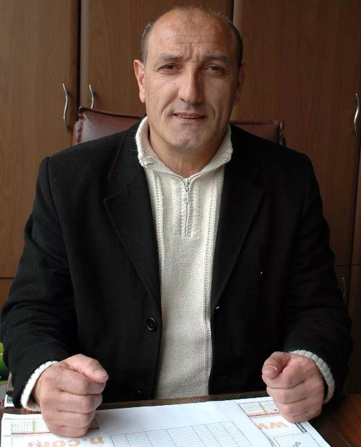 Bitlis\'te Bal\'a Yükselme Macadelesi