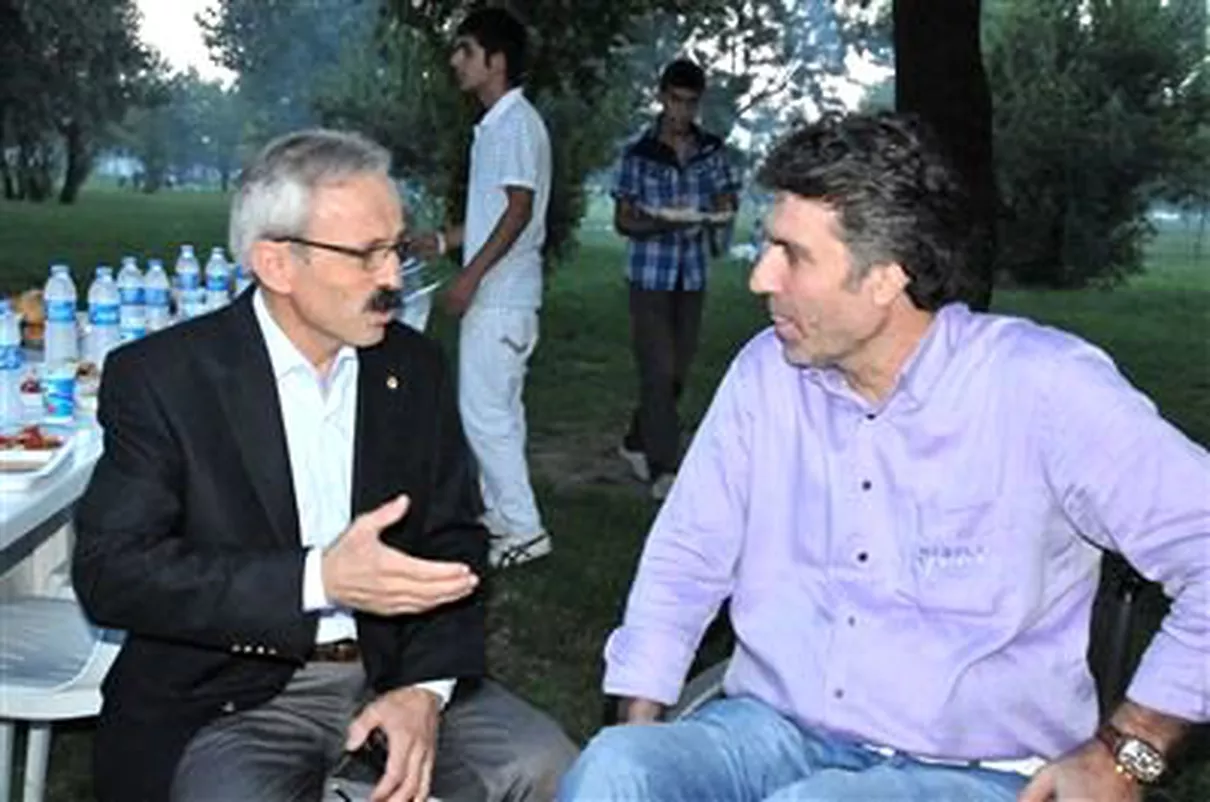 Taraftarlar İftarda Buluştu
