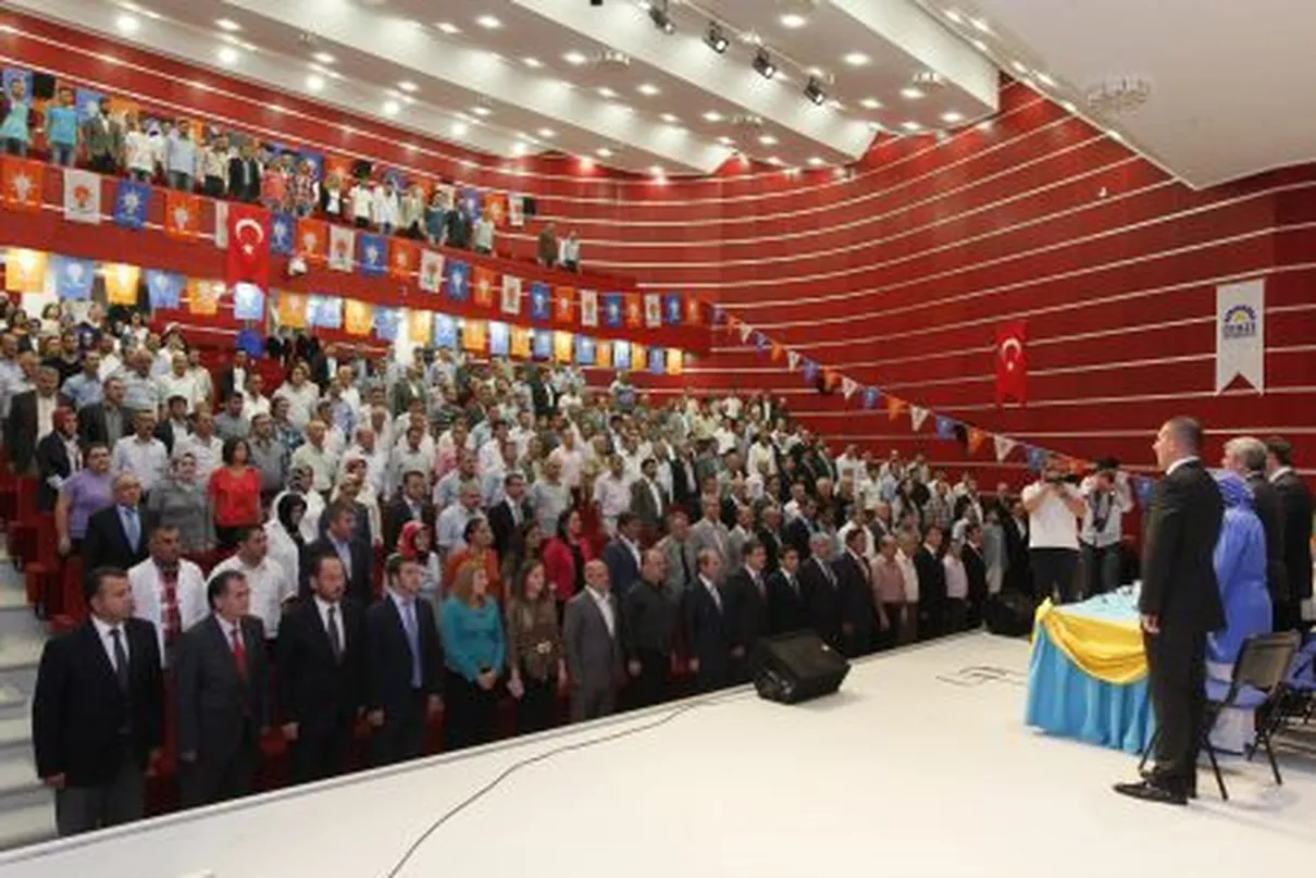 AK Parti Danışmada Buluştu