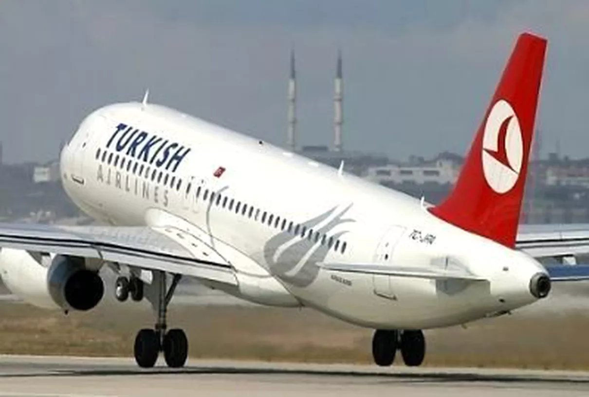 THY Uçağı Madrid\'den Kalkamadı