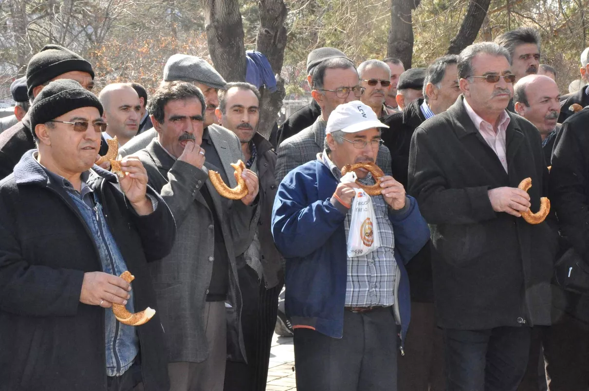 Eylem Bahane Simit Şahane