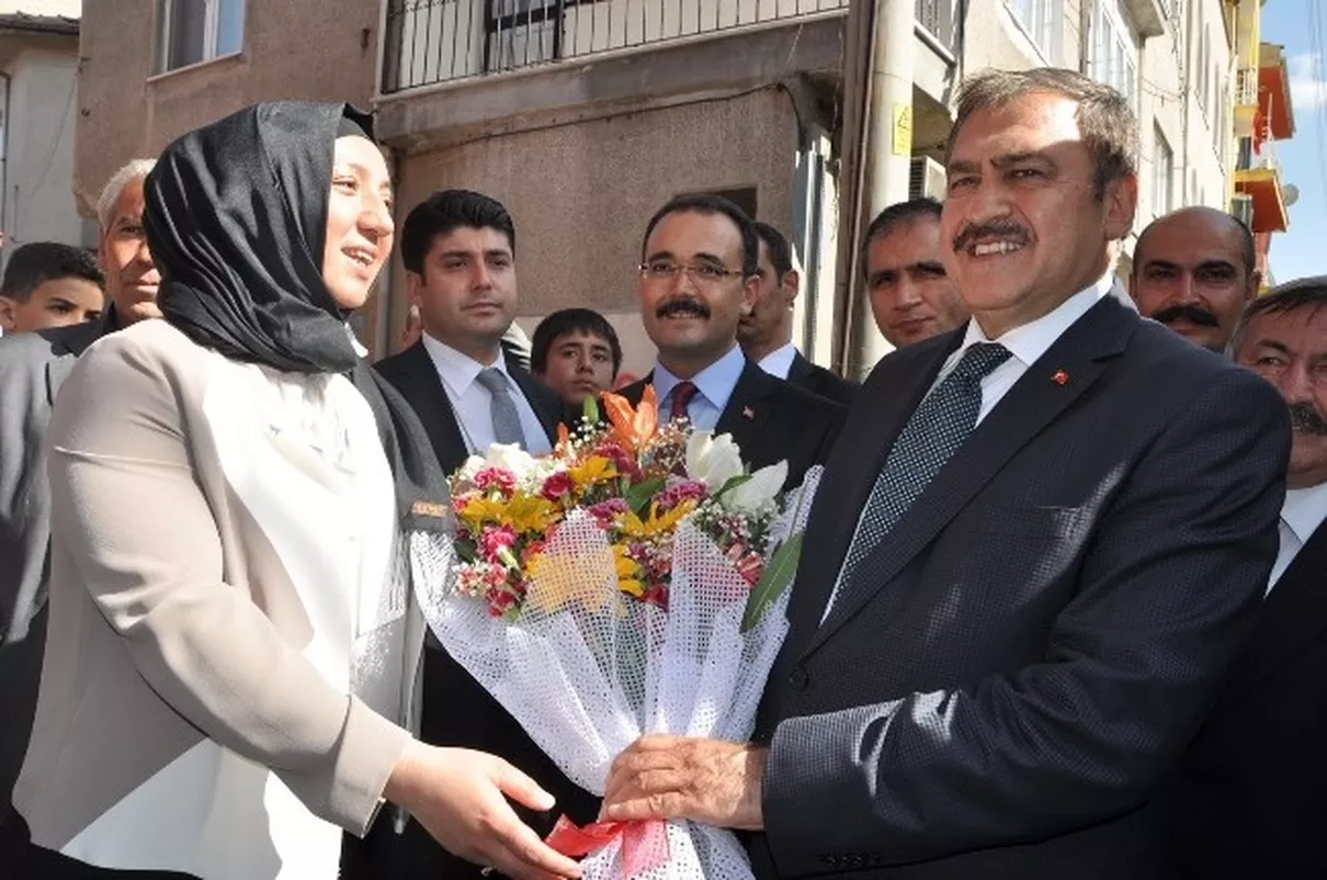 Bakan Eroğlu, Uşak Programını Tamamladı