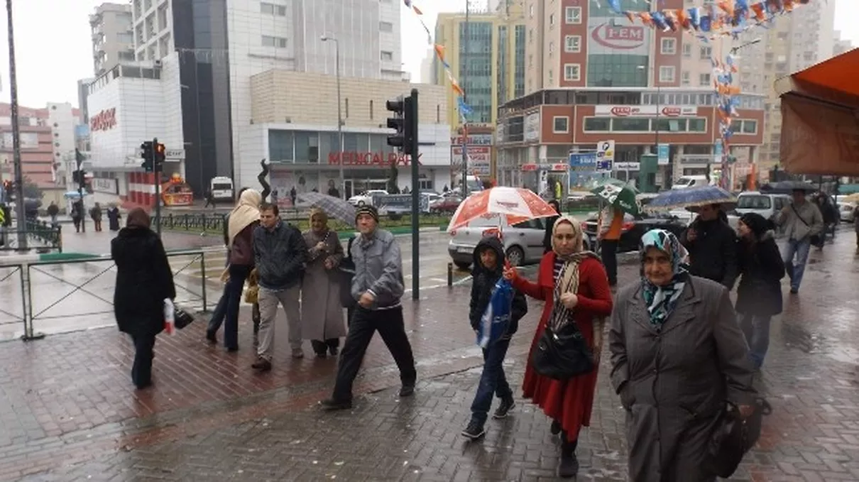 Bursa\'da Şiddetli Yağış