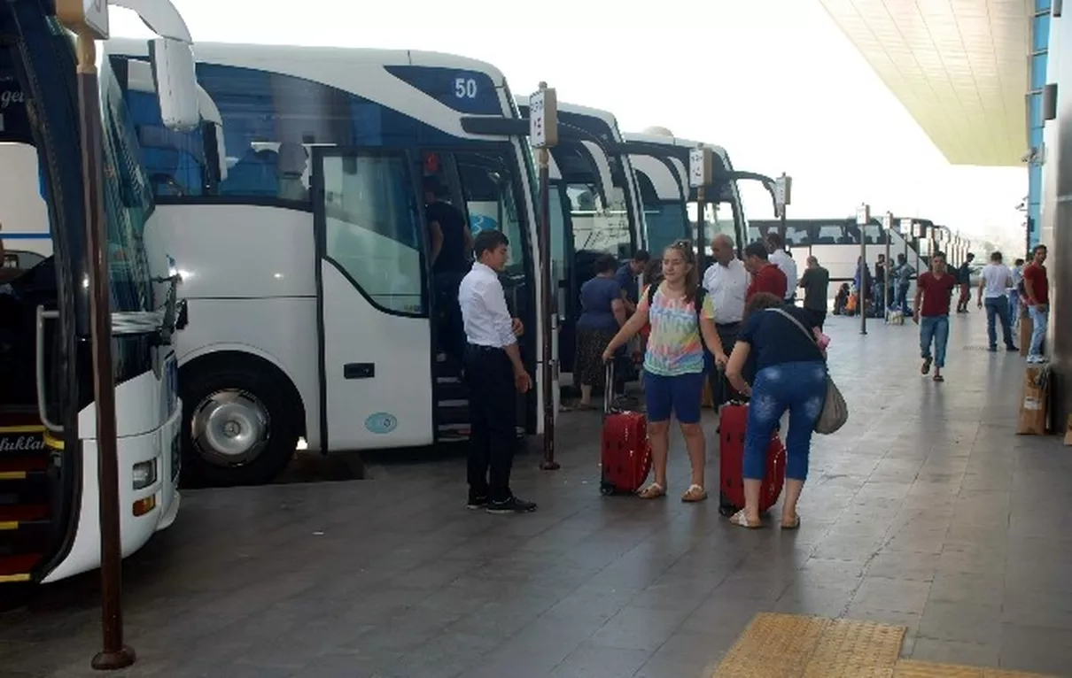 Aydın\'da Bayram Göçü Başladı