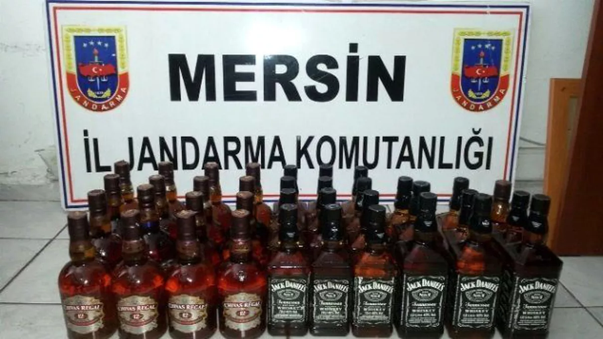 Mersin\'de Kaçak İçki Operasyonu