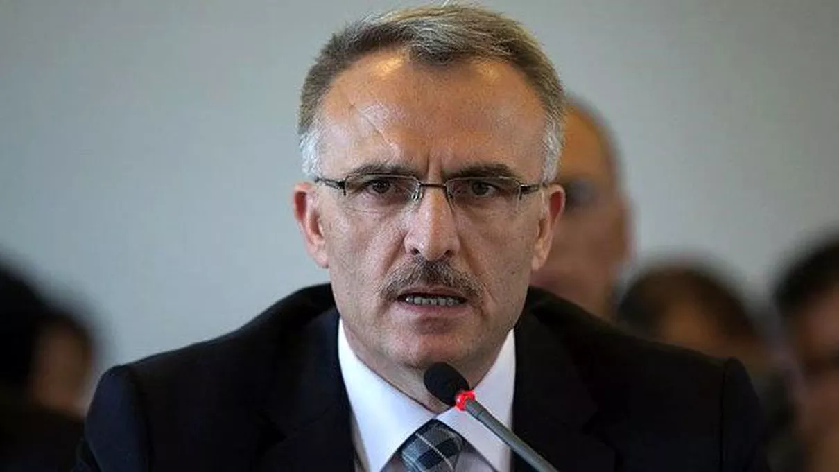 Maliye Bakanı Ağbal: 2017 Yılında Kamuya 60 Bin Personel Alınacak