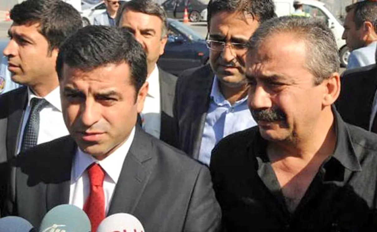 Flaş