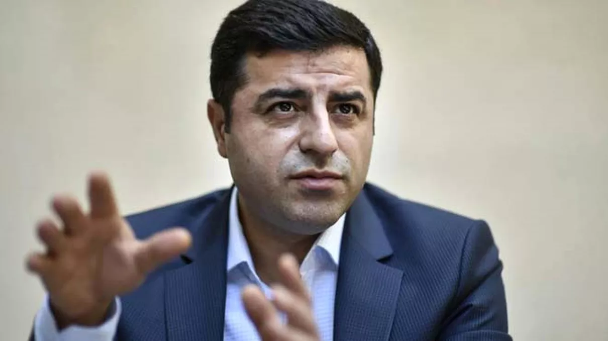 Flaş