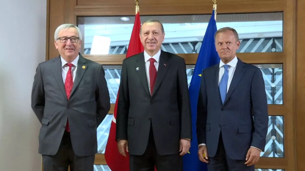 Erdoğan, Tusk ve Juncker\'le Görüştü