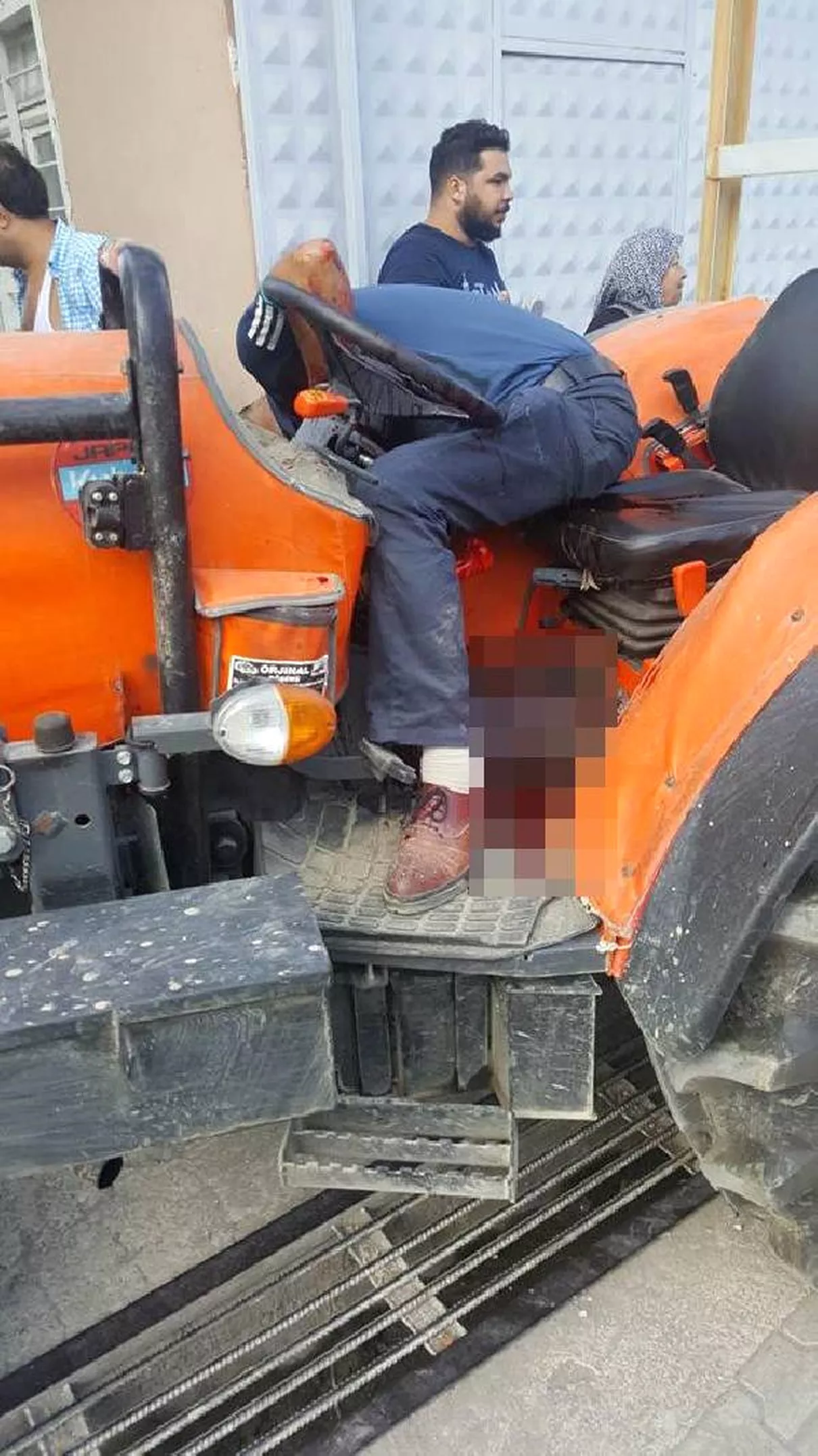 Traktör Sürücüsü Öldürüldü