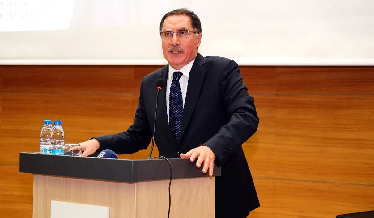 ABD Güçlü Değil Aciz Bir Devlettir"