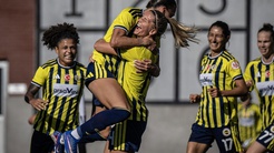 Fenerbahçeden Beşiktaşa karşı farklı galibiyet