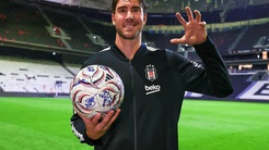 Vlahovic sakatlandı, milli takımdan affını istedi! 4 maçı kaçıracak