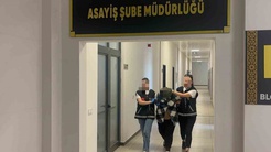 4 yaşındaki kızı duruşmada annesinin gözyaşlarını sildi! Savcı müebbet istedi