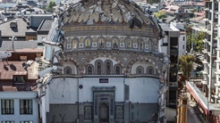 Çürük denen cami 4 gündür yıkılamıyor 