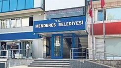 Menderes Belediyesi rüşvet soruşturmasında 9 şüpheliden 7si tutuklandı