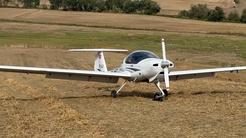 Tekirdağda tarlaya zorunlu iniş: Eğitim uçağında motor arızası, pilotlar sağlıklı
