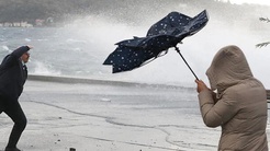 Meteoroloji saat verdi! Marmarada rüzgarın hızı 75 kmyi bulacak