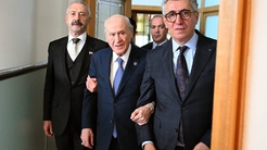 Bahçeli bir araya getirdi! Sarallar ve Şahinler, MHP Genel Merkezinde barıştı