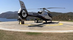 Bu ismi tanımayan yok! Özel helikopterle Marmarise gitti, 3 günde 3 milyon TL harcadı