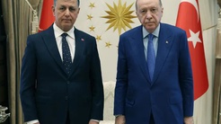 Cumhurbaşkanı Erdoğan, İzmir Büyükşehir Belediye Başkanı Cemil Tugayı kabul etti