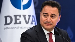 Babacan’dan SPK ve Borsa İstanbul yönetimine istifa çağrısı: Kaza yapan şoföre araba kullandırılmaz