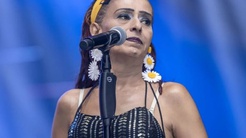 Yıldız Tilbeyi çileden çıkardılar: Yapay zekanızdan bıktım