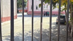 Edirnede ortaokulda silah alarmı! Öğrencinin çantasından kuru sıkı tabanca çıktı